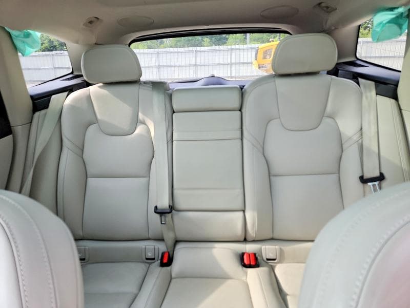 2021 VOLVO XC60 T5 INSCRIPTION 10