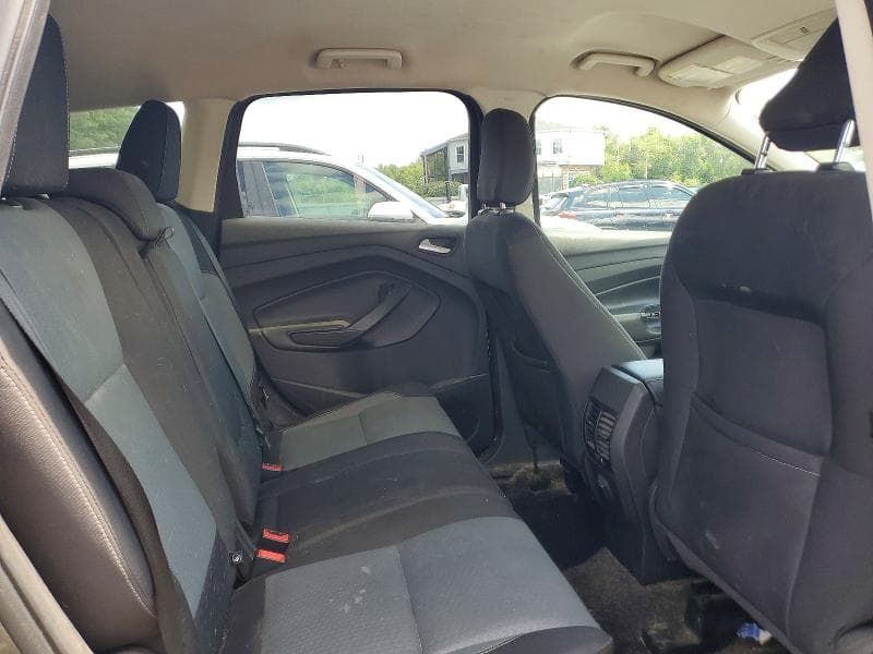 2018 FORD ESCAPE SE 11