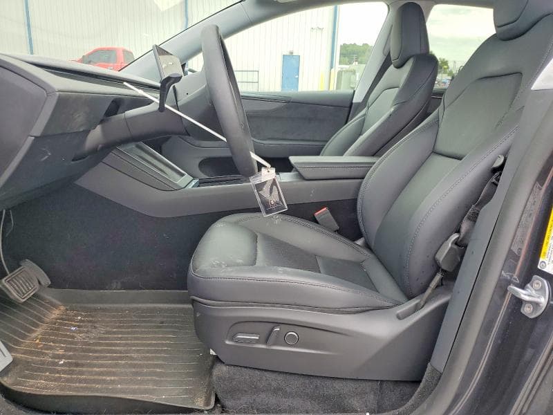 2026 TESLA MODEL Y 7