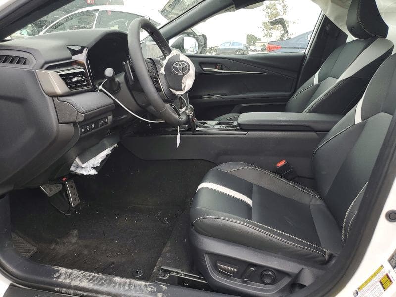 2025 TOYOTA CAMRY SE 7