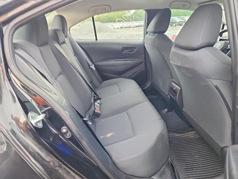 2022 TOYOTA COROLLA LE 10