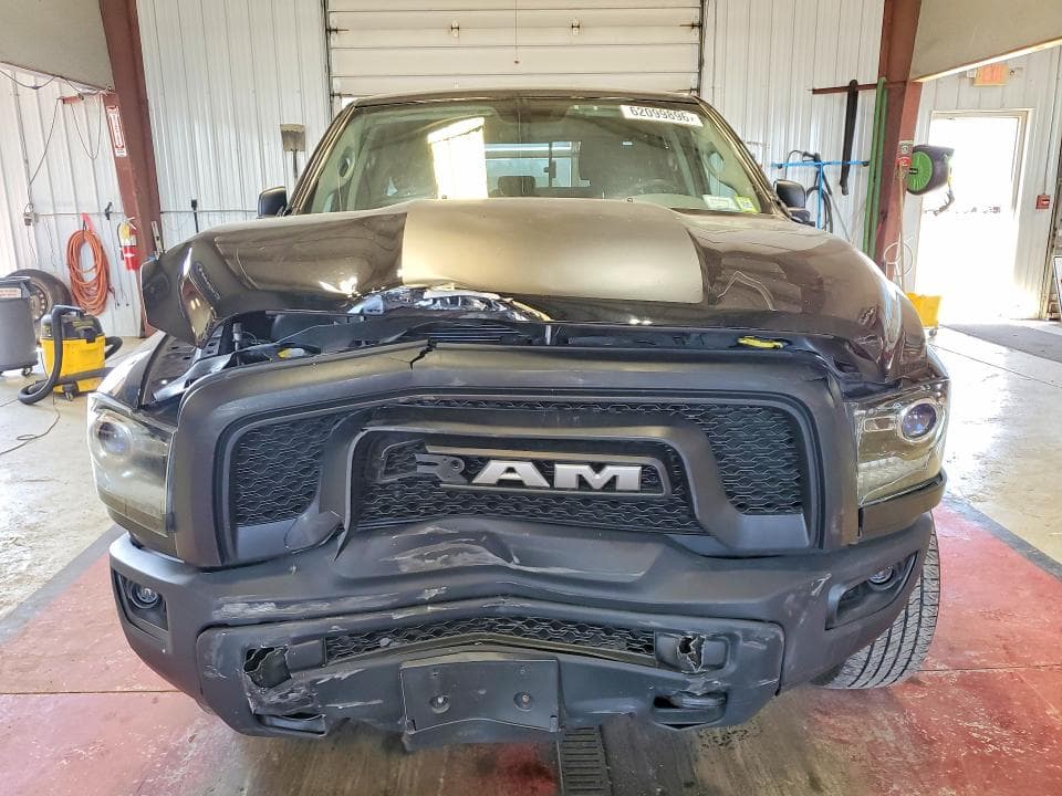 2020 RAM 1500 CLASSIC WARLOCK 5