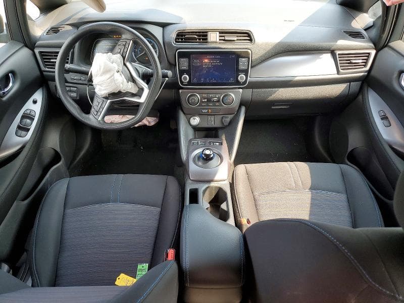 2025 NISSAN LEAF S 8