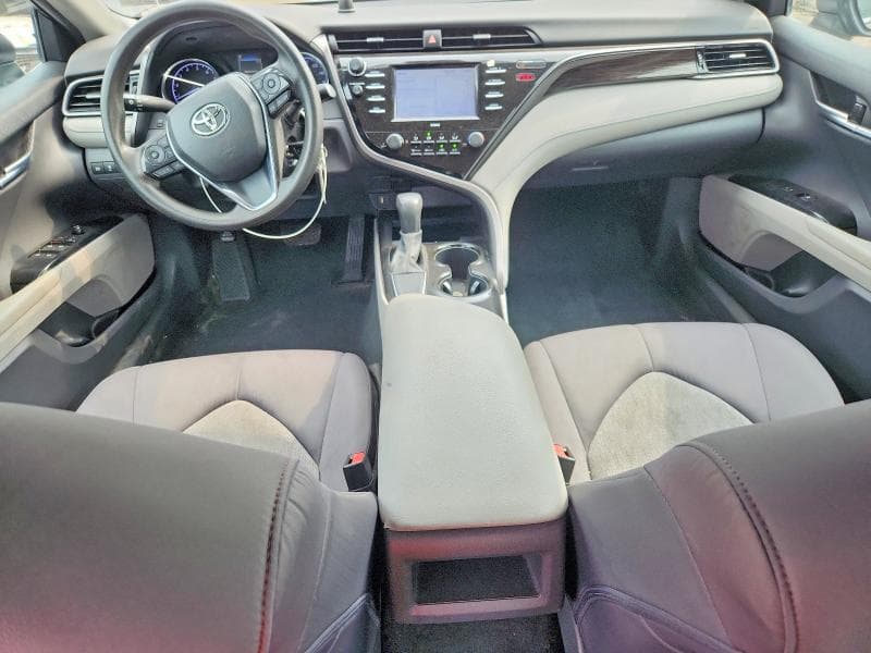2020 TOYOTA CAMRY LE 8