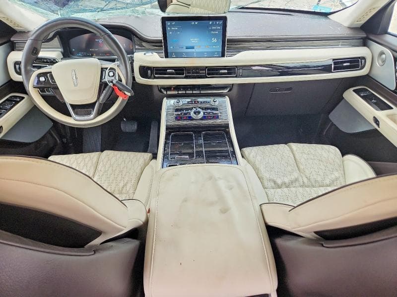 2023 LINCOLN AVIATOR BLACK LABEL 8