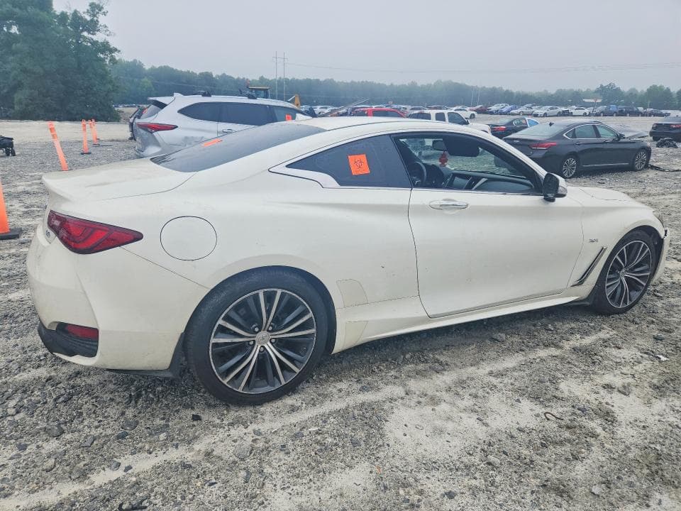 2018 INFINITI Q60 3.0T LUXE 3