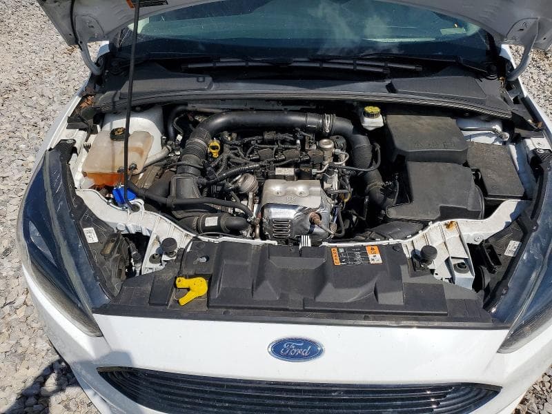2018 FORD FOCUS SE 11