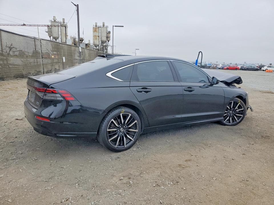 2023 HONDA ACCORD TOURING HYBRID 3
