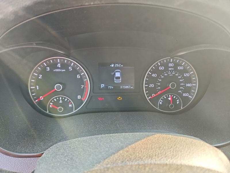 2019 KIA OPTIMA LX 9