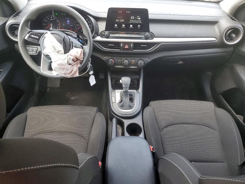2020 KIA FORTE LXS 8