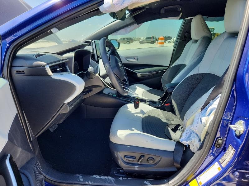 2024 TOYOTA COROLLA XSE 7