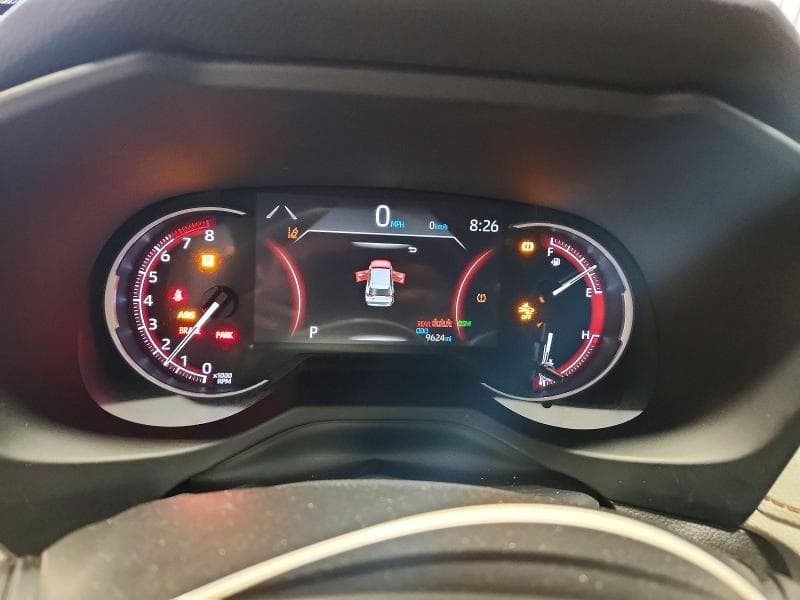 2025 TOYOTA RAV4 XLE 9
