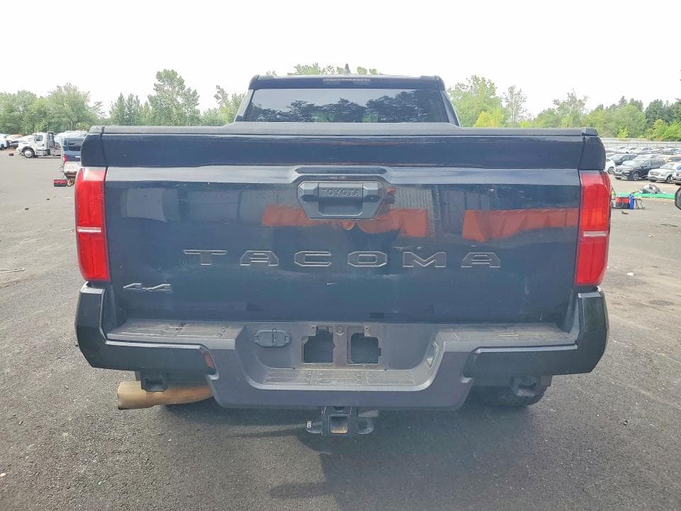 2024 TOYOTA TACOMA SR5 6