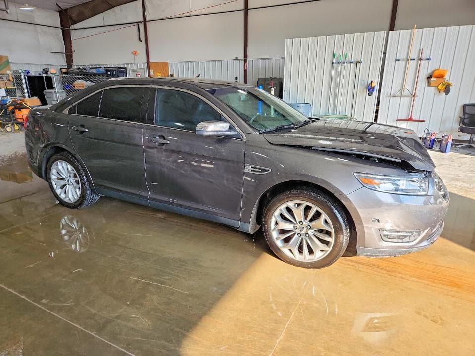 2017 FORD TAURUS LIMITED 4