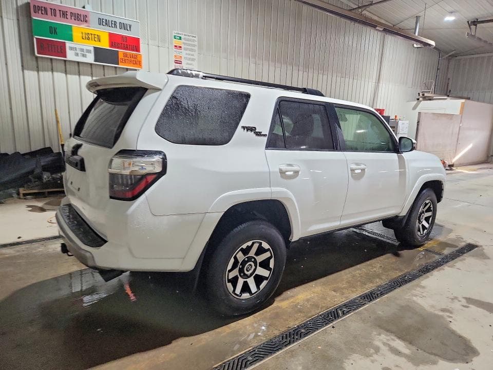 2024 TOYOTA 4RUNNER TRD OFF-ROAD PREMIUM 3