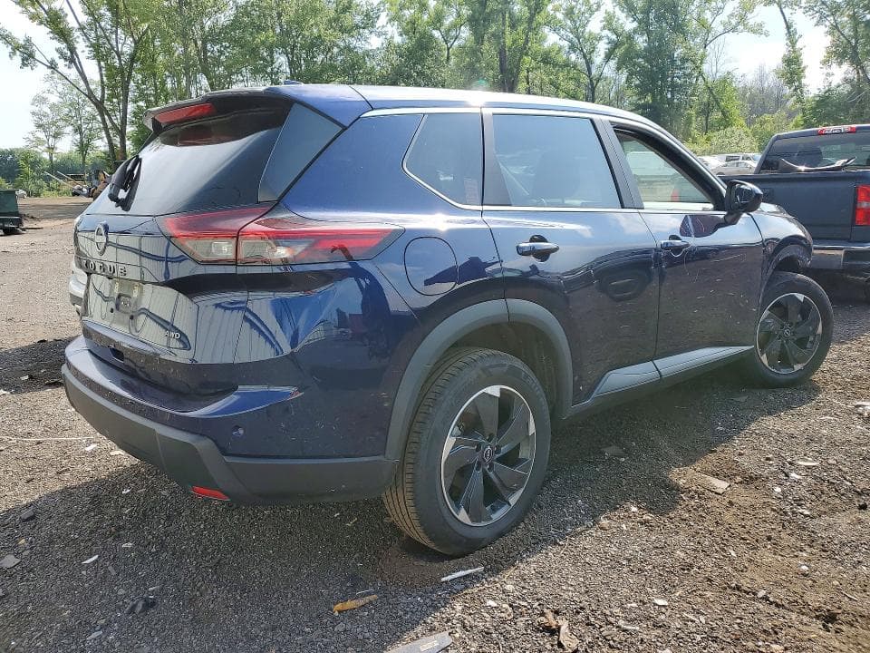 2025 NISSAN ROGUE SV 3