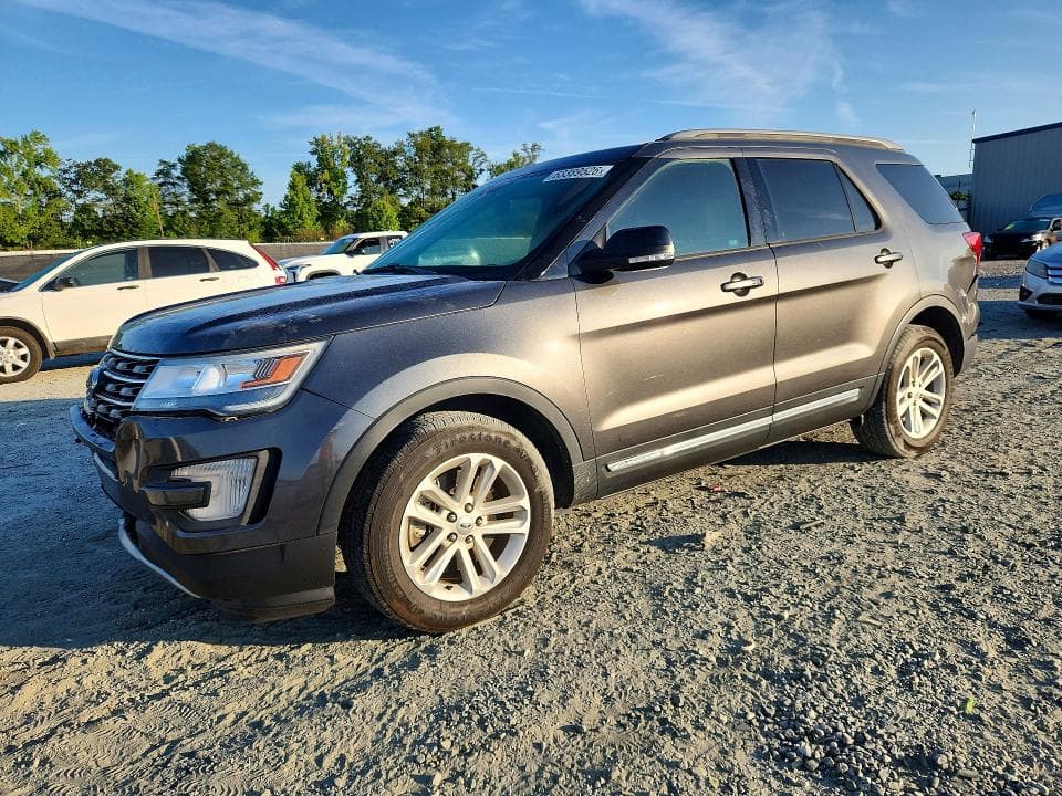 2017 FORD EXPLORER XLT - 1