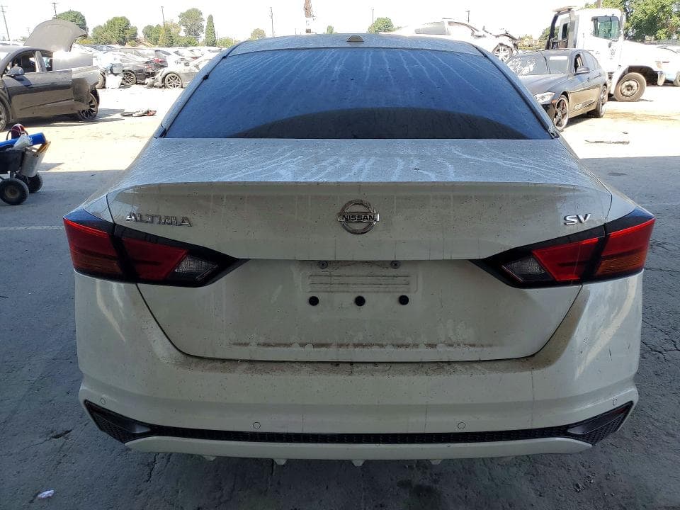 2021 NISSAN ALTIMA SV 6