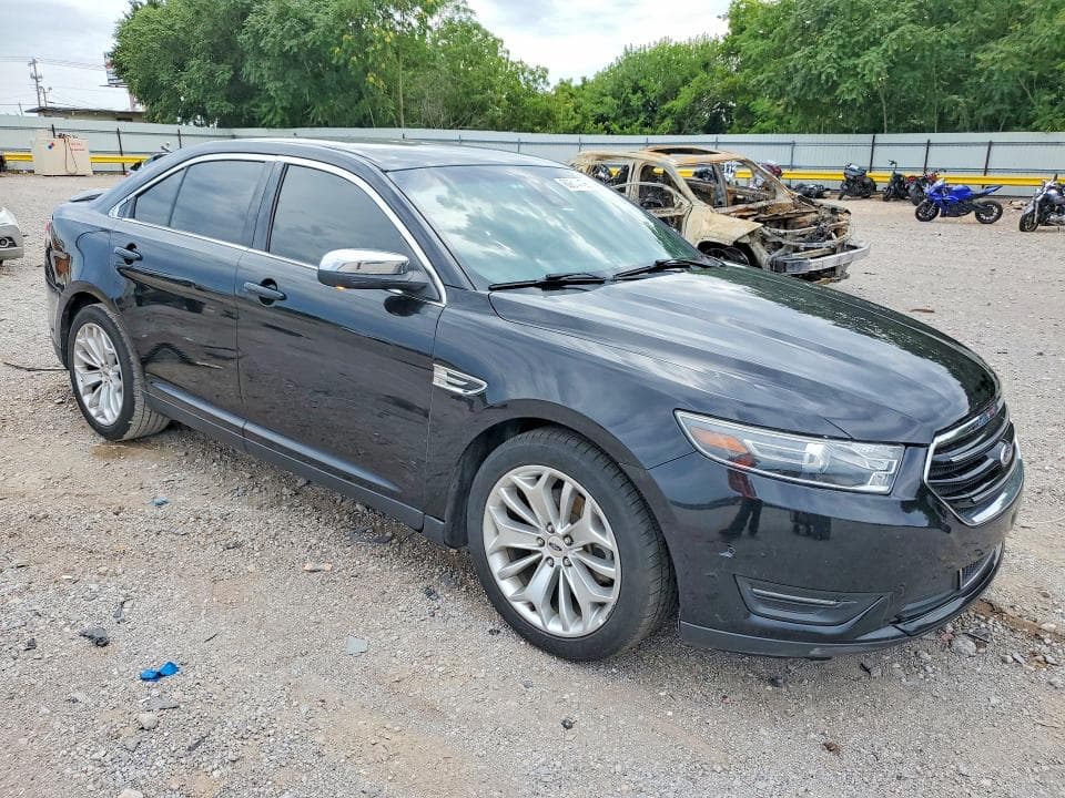 2017 FORD TAURUS LIMITED 4