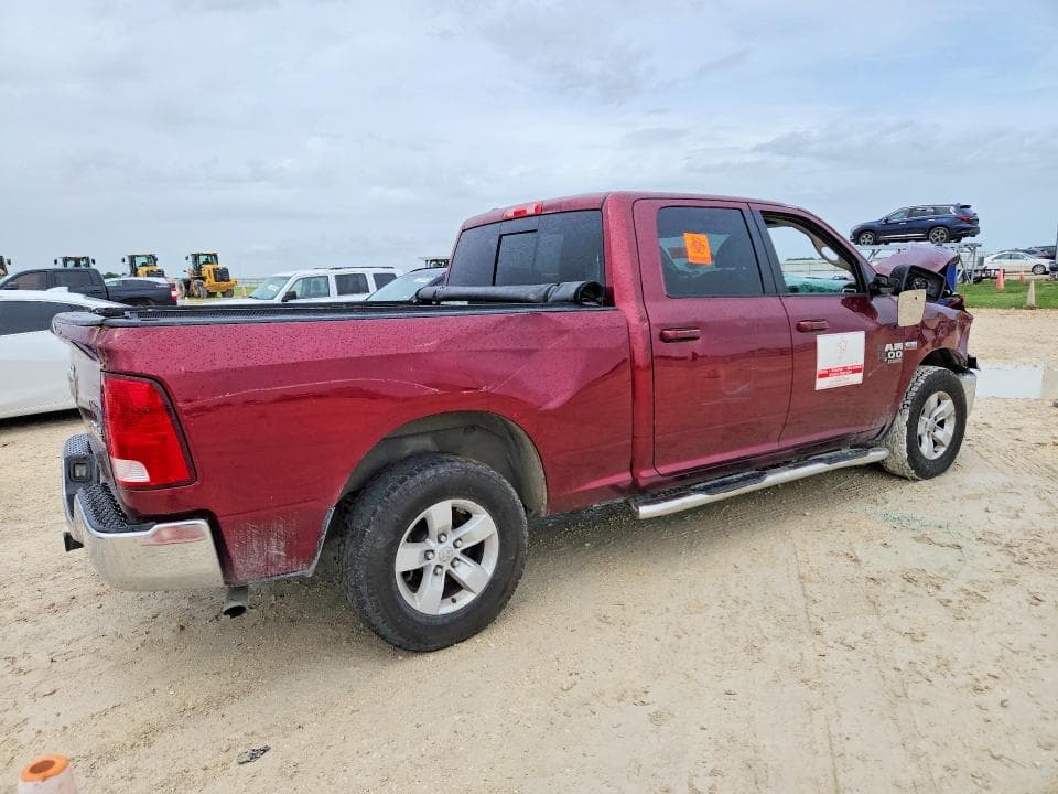 2020 RAM 1500 CLASSIC SLT 3