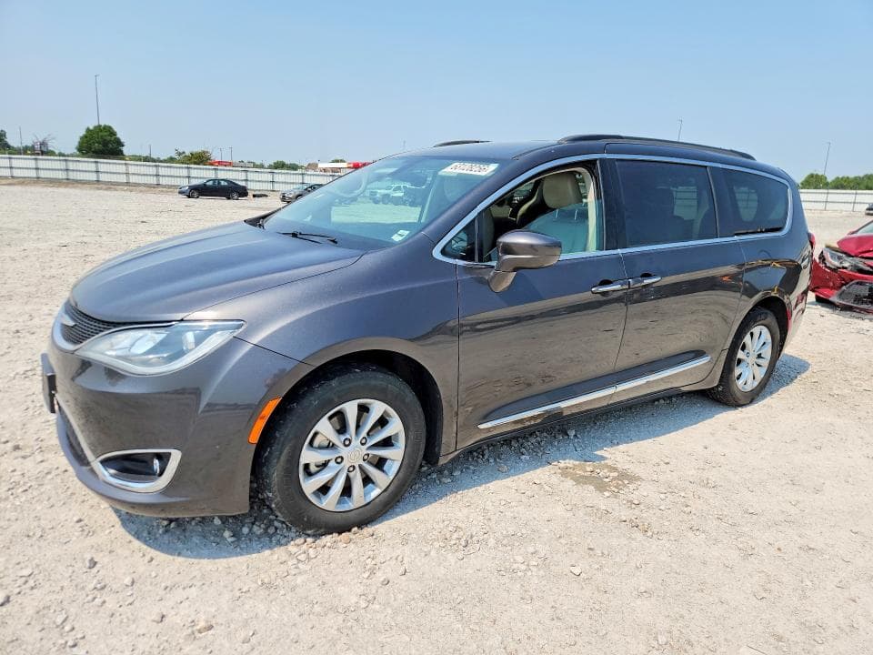 2017 CHRYSLER PACIFICA TOURING L - 1