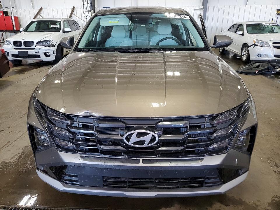 2026 HYUNDAI TUCSON BLUE SE 5