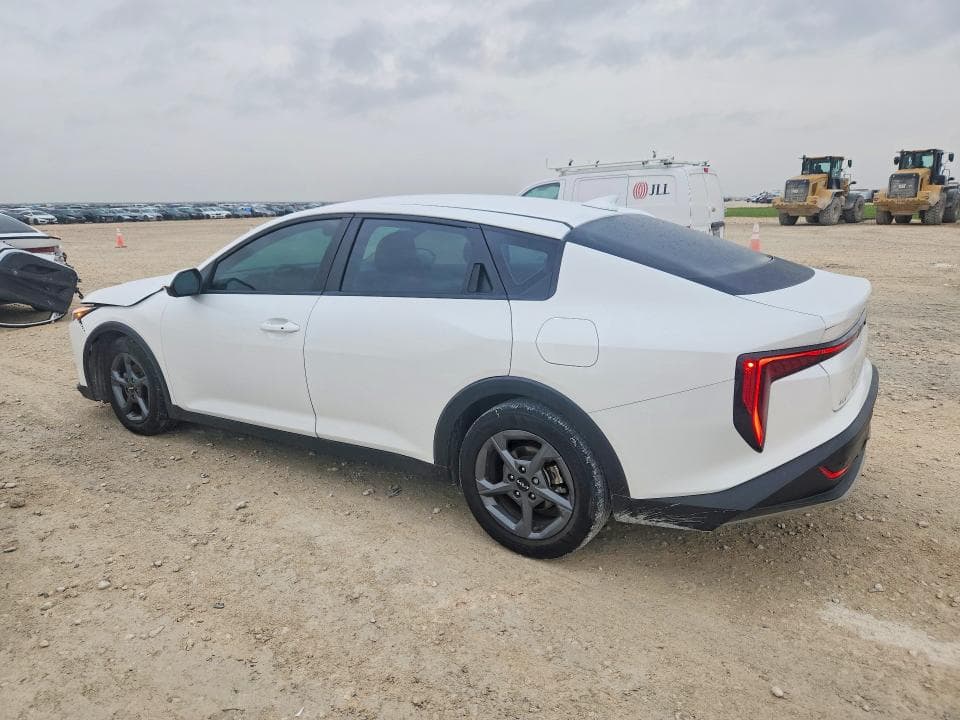 2025 KIA K4 LXS 2