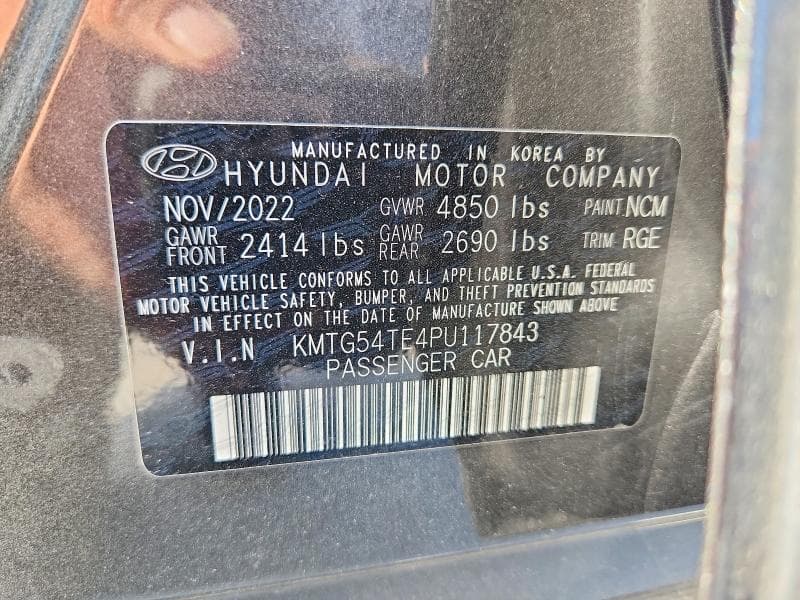 2023 GENESIS G70 3.3T STANDARD 13