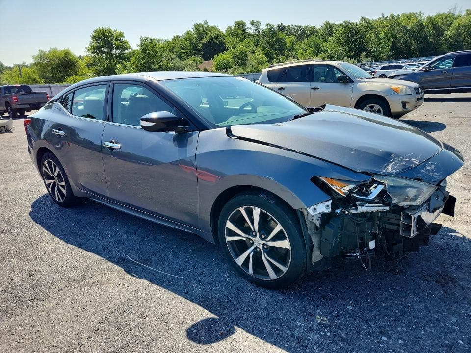 2017 NISSAN MAXIMA 3.5 SV 4