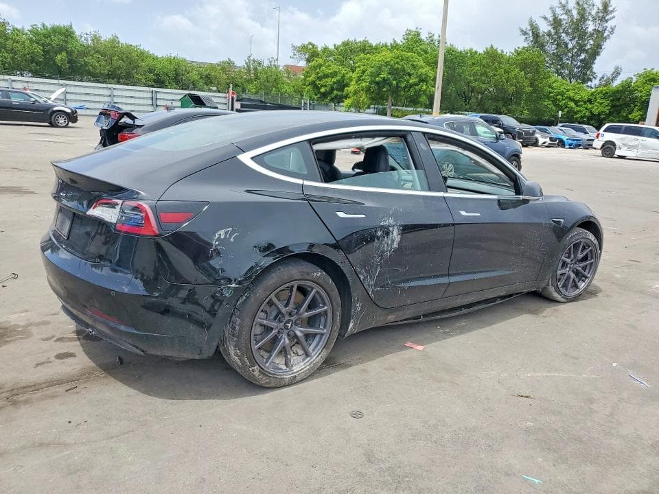 2020 TESLA MODEL 3 3