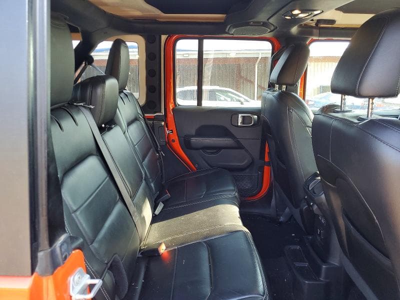 2019 JEEP WRANGLER UNLIMITED SAHARA 10