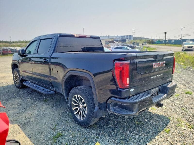 2021 GMC SIERRA K1500 AT4 2