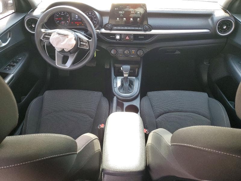2021 KIA FORTE LXS 8