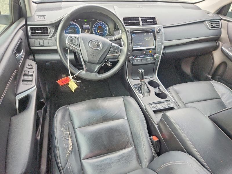 2017 TOYOTA CAMRY HYBRID XLE 8