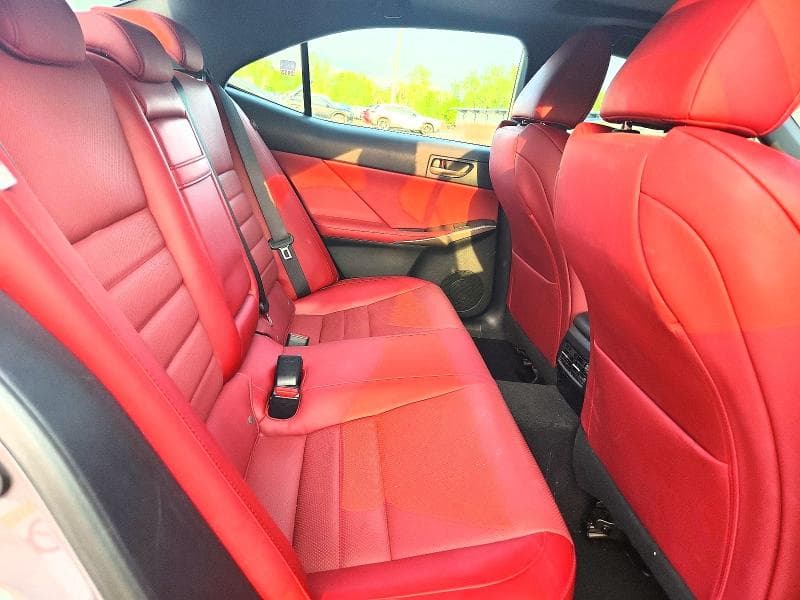 2018 LEXUS IS 300 10
