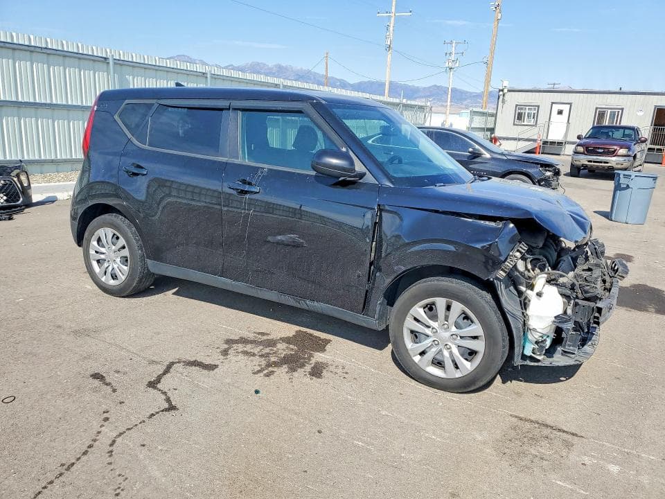 2020 KIA SOUL LX 4