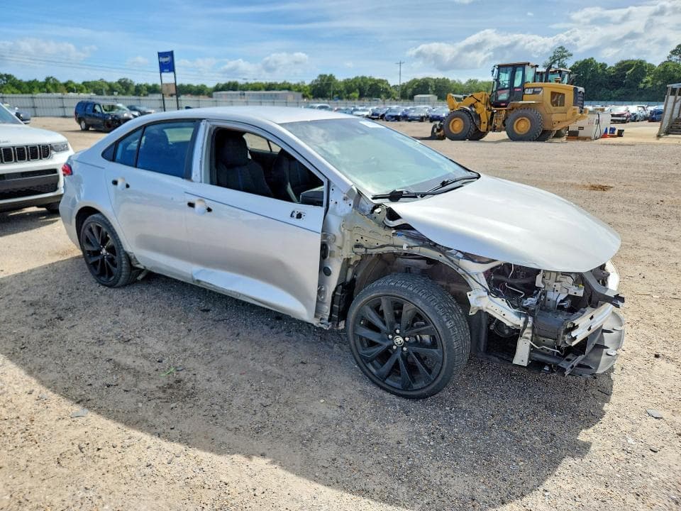 2022 TOYOTA COROLLA SE 4