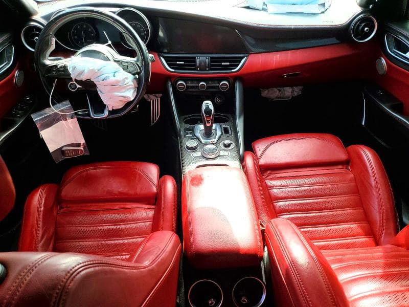 2021 ALFA ROMEO GIULIA TI 8