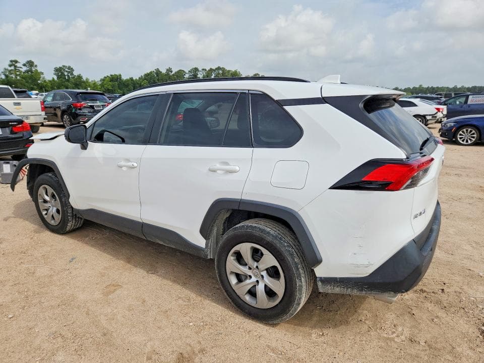 2021 TOYOTA RAV4 LE 2