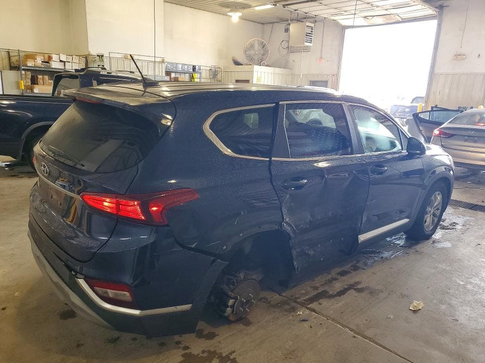 2019 HYUNDAI SANTA FE SE 3