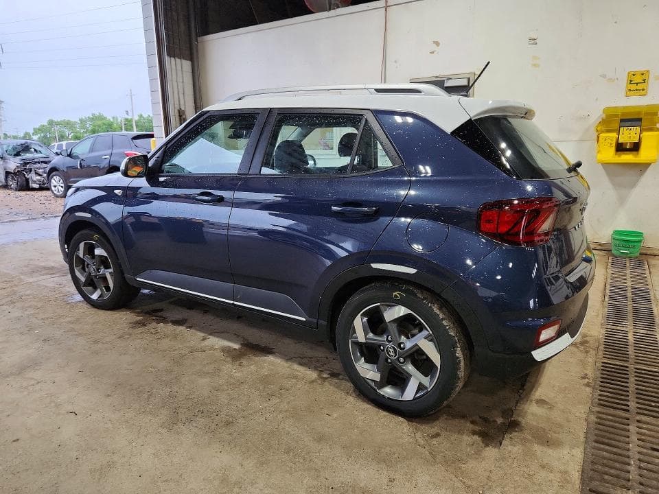 2023 HYUNDAI VENUE LIMITED 2