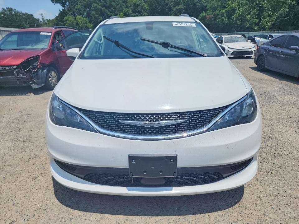 2021 CHRYSLER VOYAGER LXI 5