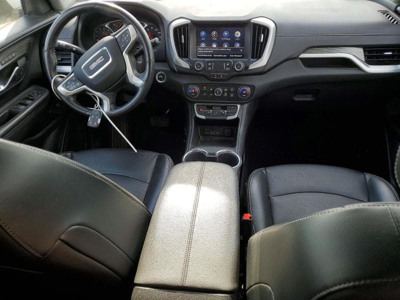 2022 GMC TERRAIN SLT 8