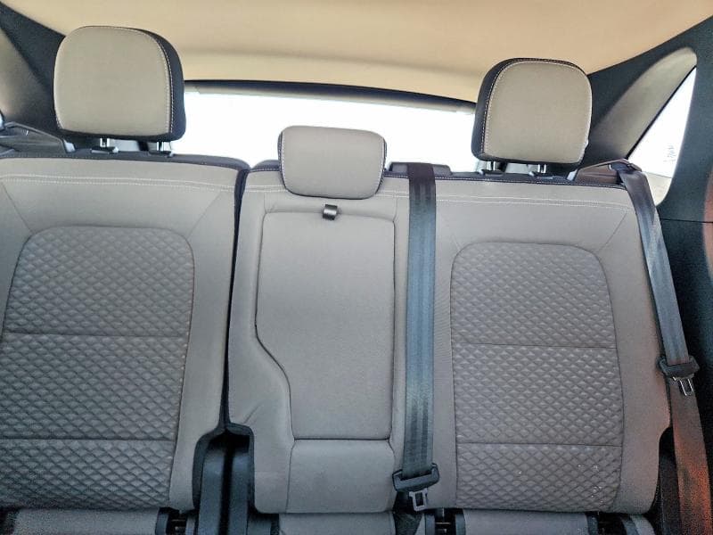 2020 FORD ESCAPE SE 10