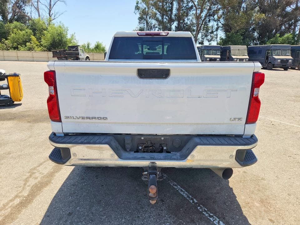 2024 CHEVROLET SILVERADO 3500 LTZ CREW CAB 4WD DIESEL 6