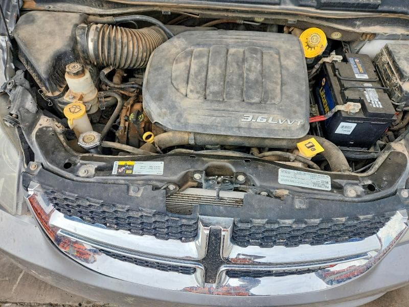 2020 DODGE GRAND CARAVAN SE 12