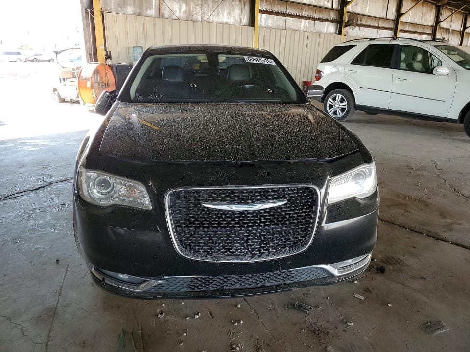 2018 CHRYSLER 300 LIMITED 5