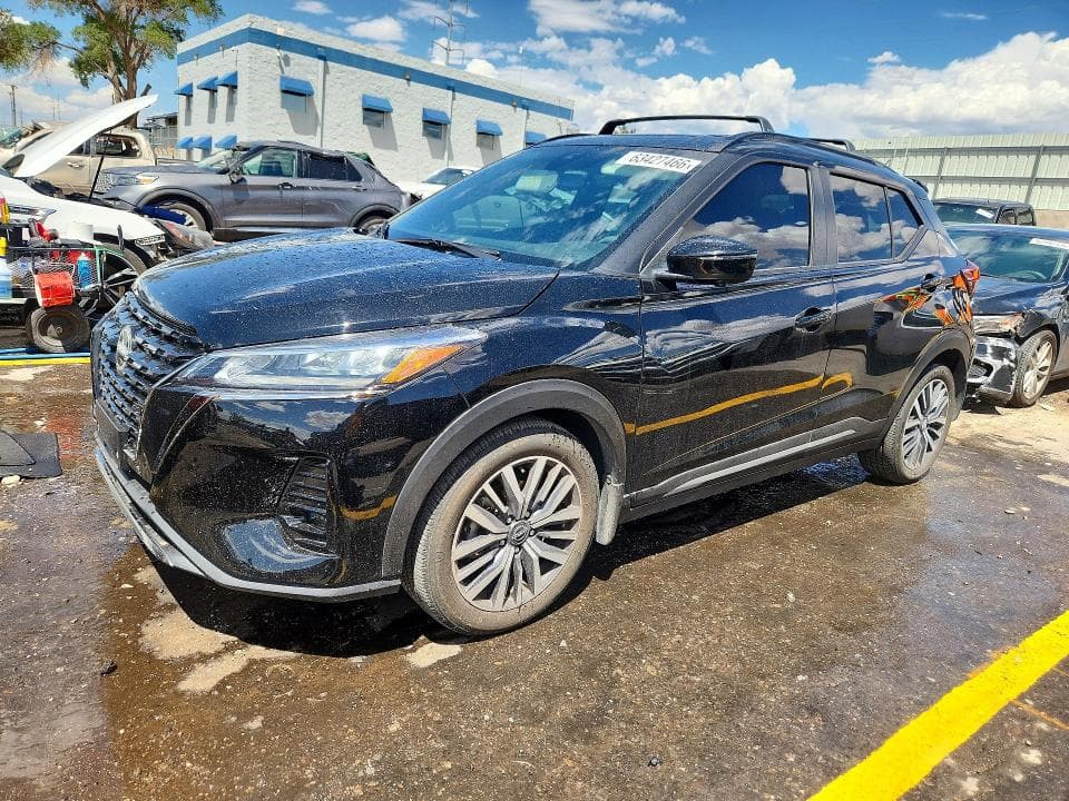 2024 NISSAN KICKS SR