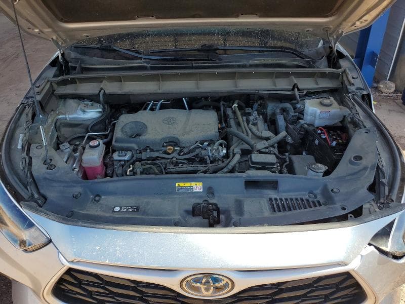 2022 TOYOTA HIGHLANDER HYBRID XLE 12