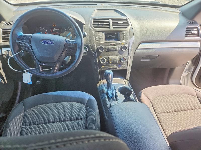 2019 FORD EXPLORER XLT 8
